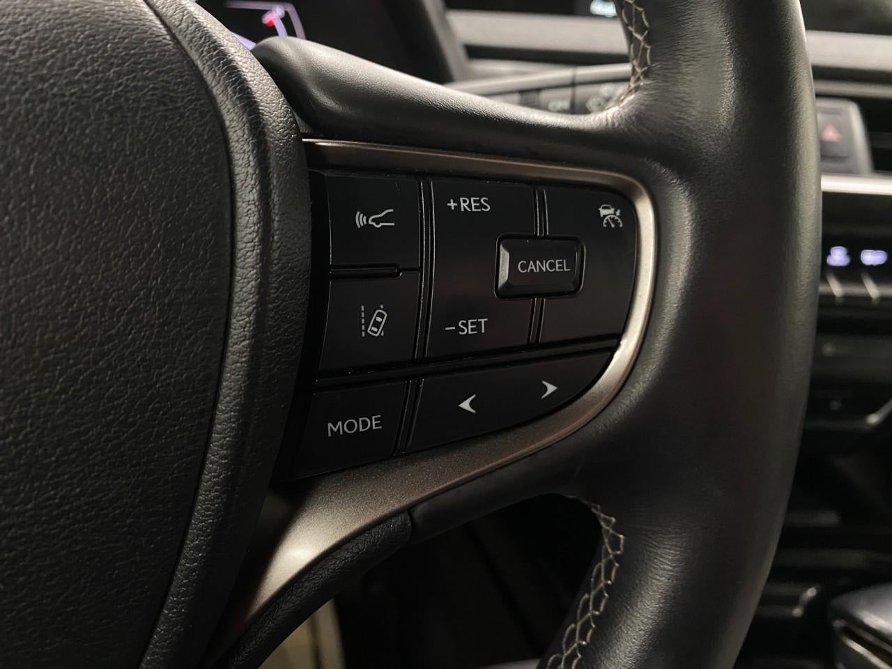 2022 Lexus UX 250h UX 250h AWD