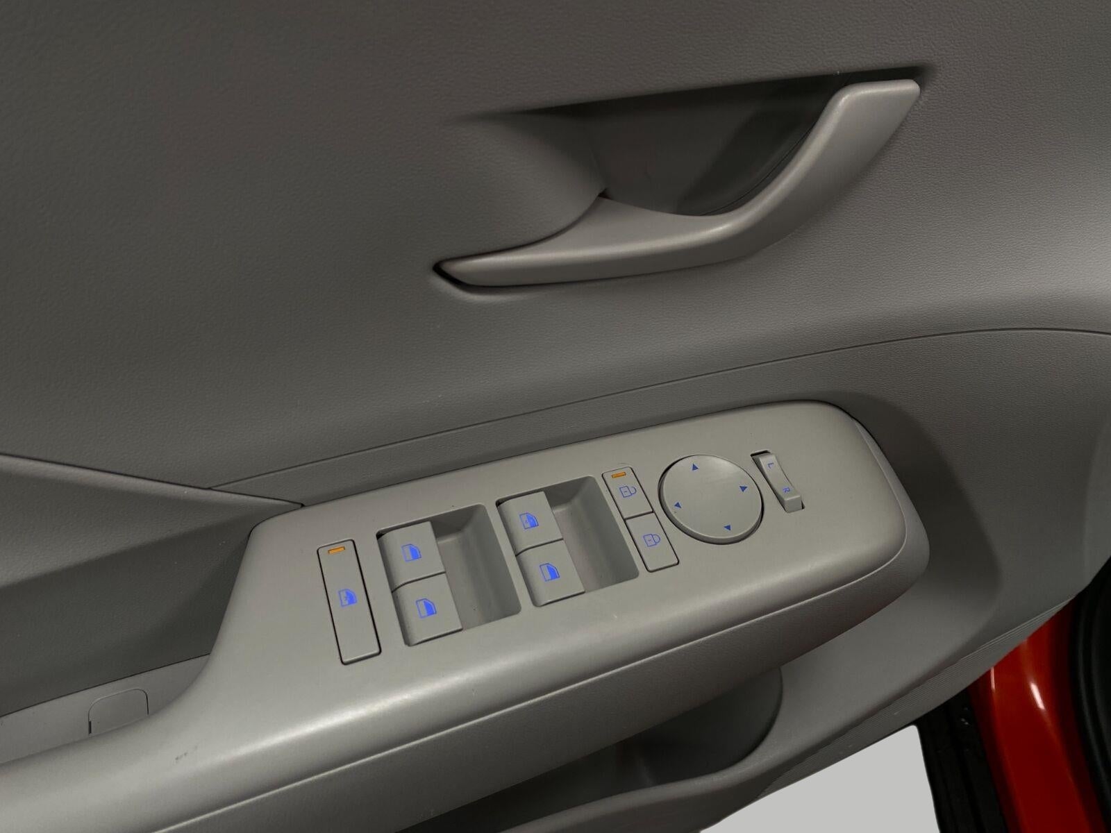 2024 Hyundai KONA SEL AWD