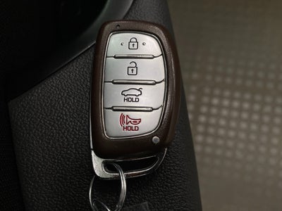 2017 Hyundai ELANTRA Value Edition 2.0L Auto