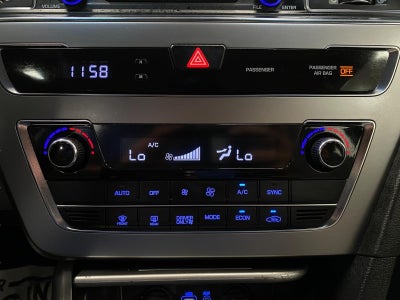 2016 Hyundai SONATA Hybrid 4dr Sdn SE
