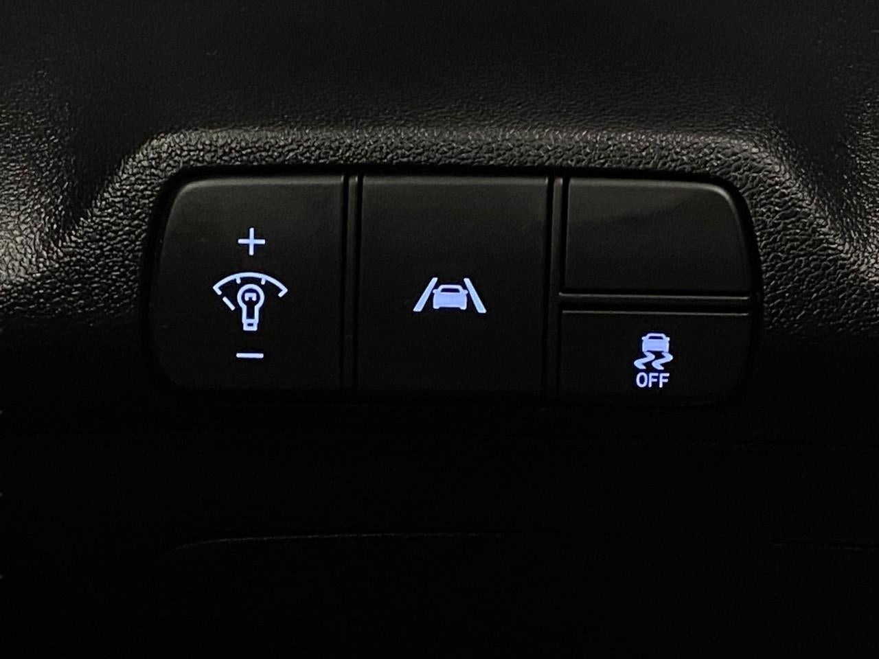 2023 Hyundai ELANTRA SEL IVT