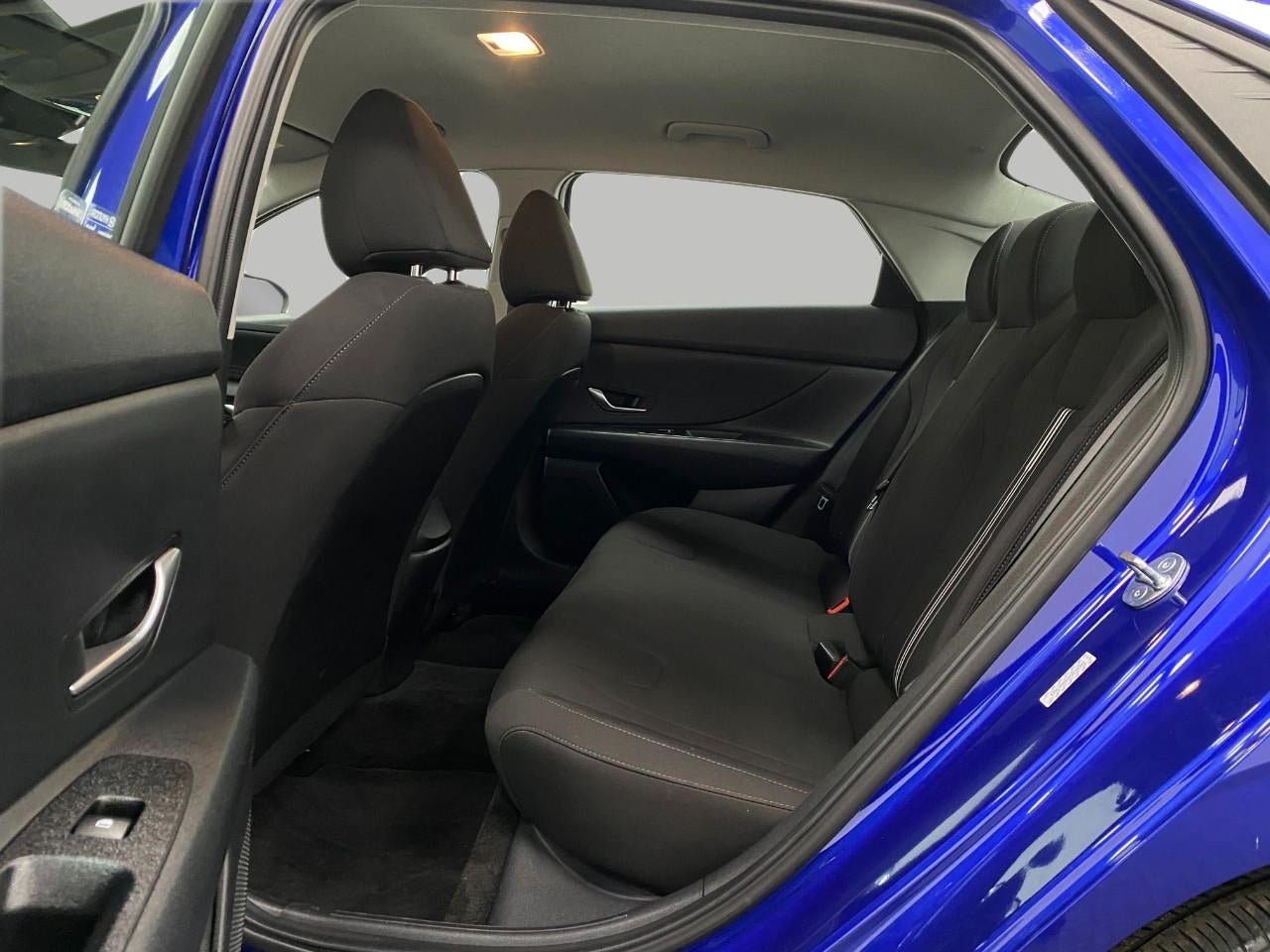 2023 Hyundai ELANTRA SEL IVT