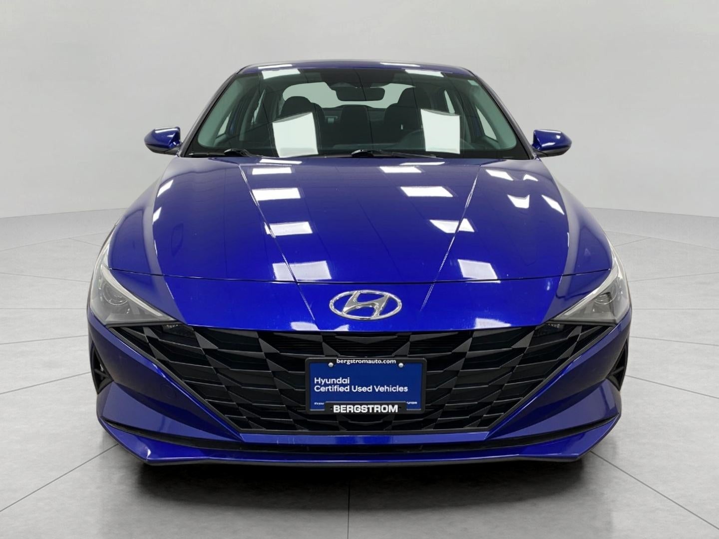 2023 Hyundai ELANTRA SEL IVT