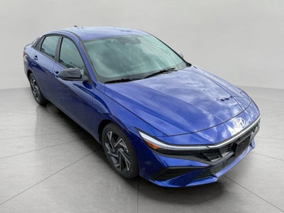 2025 Hyundai ELANTRA SEL Convenience IVT