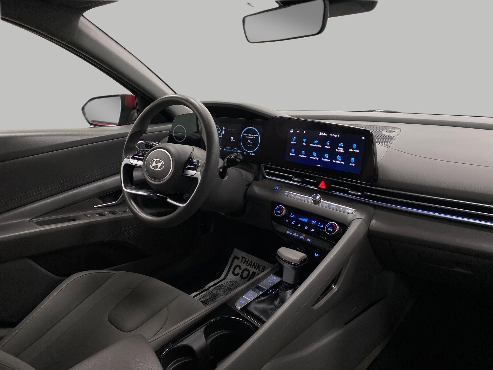 2024 Hyundai ELANTRA Hybrid Blue DCT