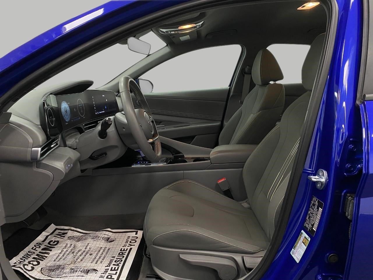 2023 Hyundai ELANTRA SEL IVT