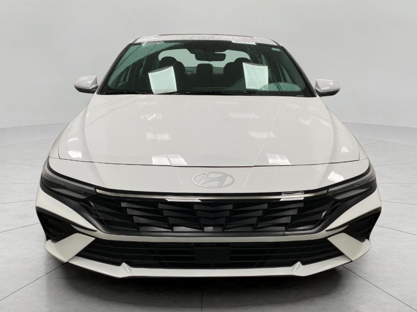 2025 Hyundai ELANTRA SEL Convenience IVT