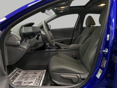 2025 Hyundai ELANTRA SEL Convenience IVT