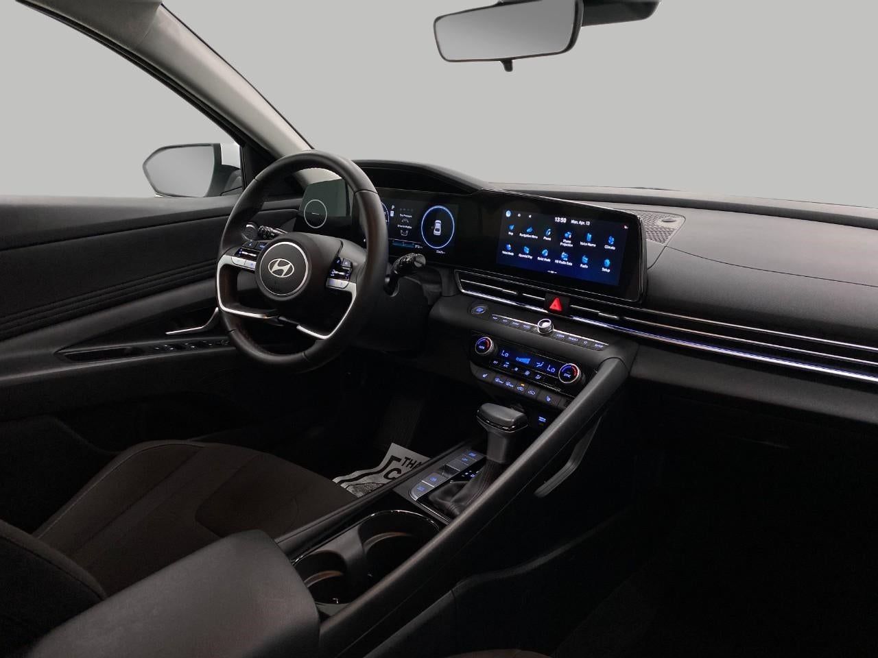 2025 Hyundai ELANTRA SEDAN