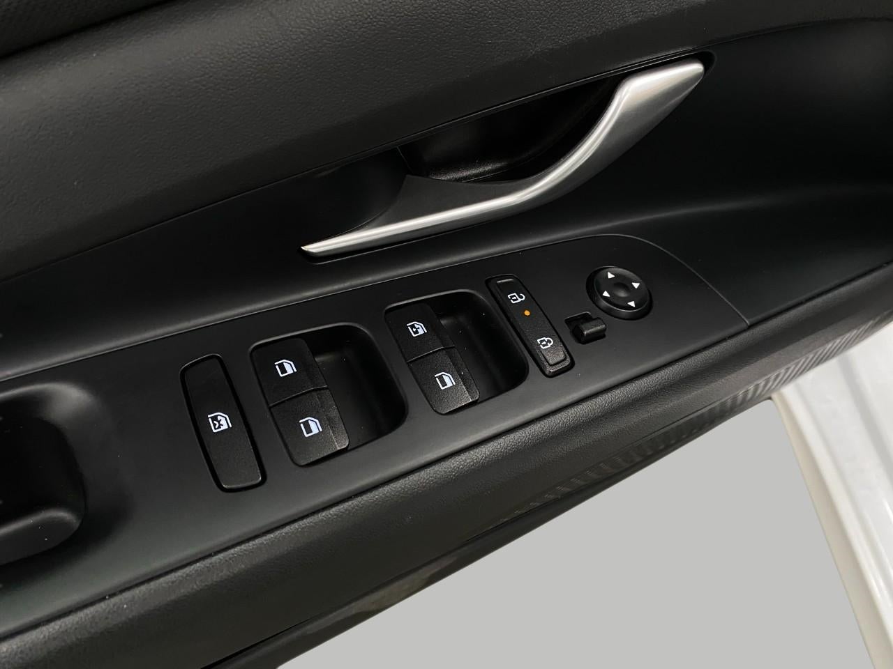 2025 Hyundai ELANTRA SEDAN