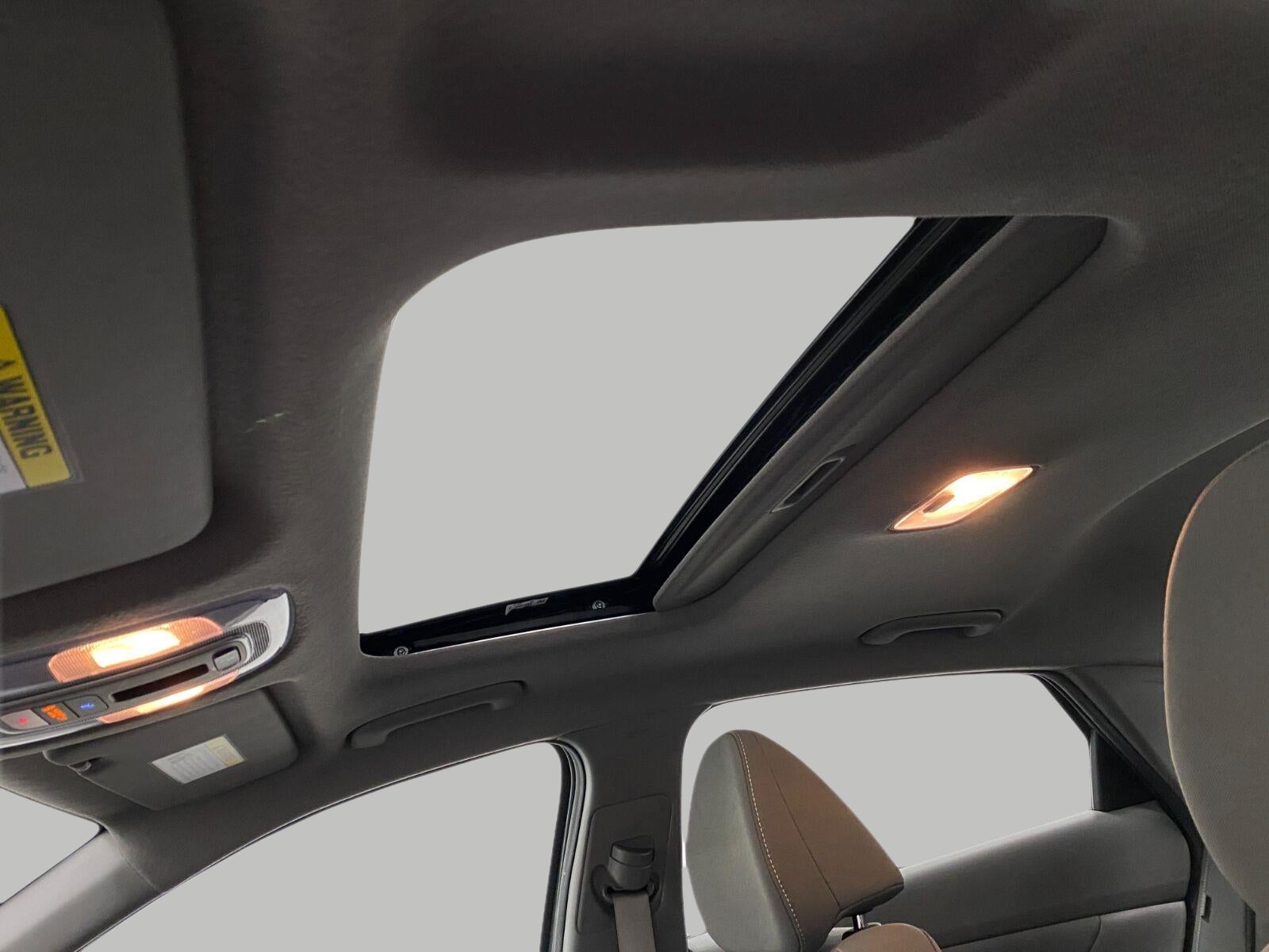 2025 Hyundai ELANTRA SEL Convenience IVT