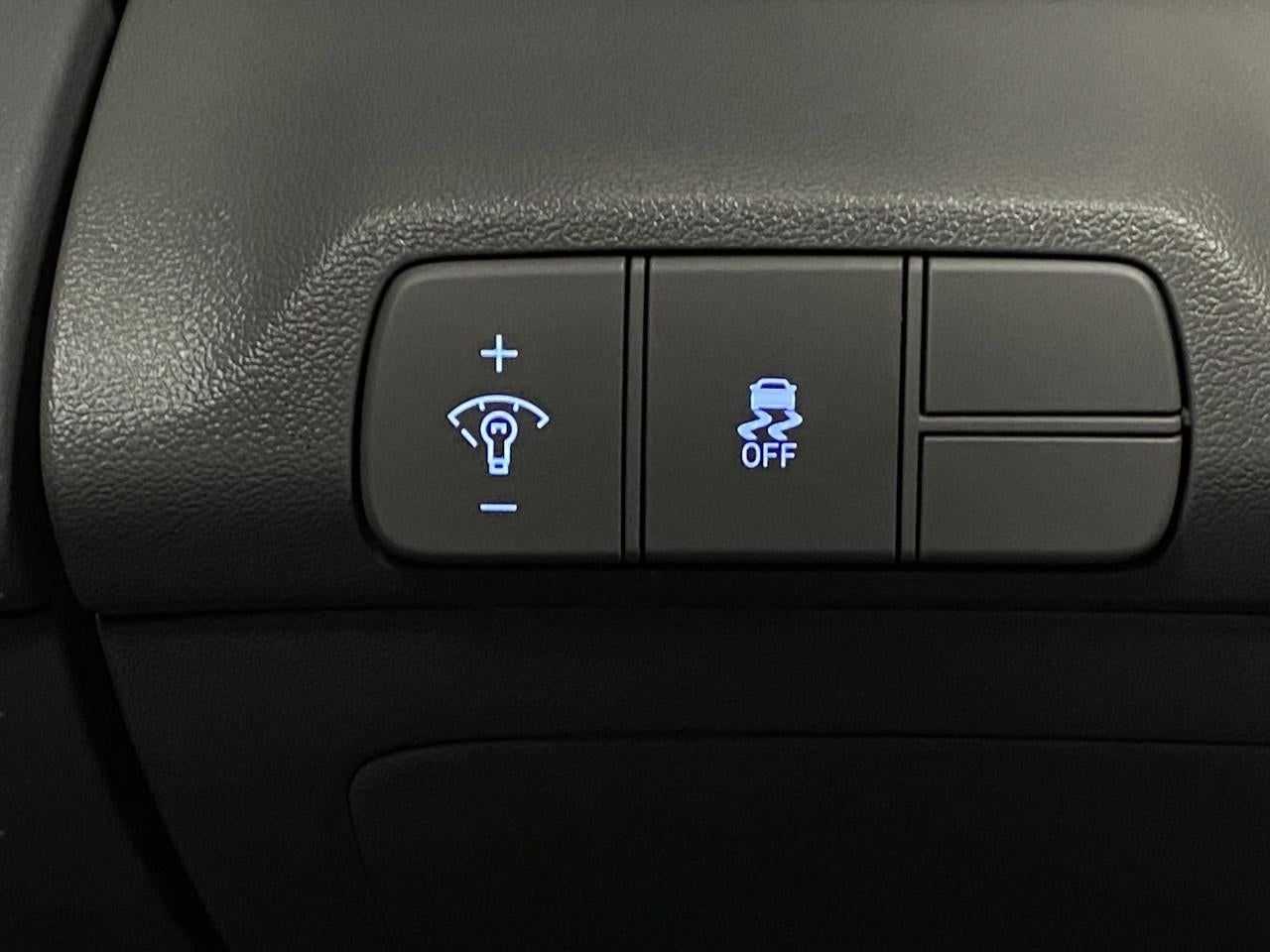 2025 Hyundai ELANTRA SEDAN