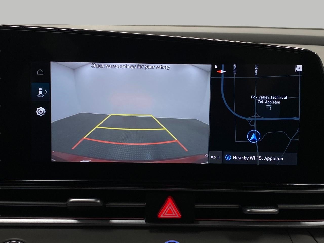 2025 Hyundai ELANTRA SEL Convenience IVT