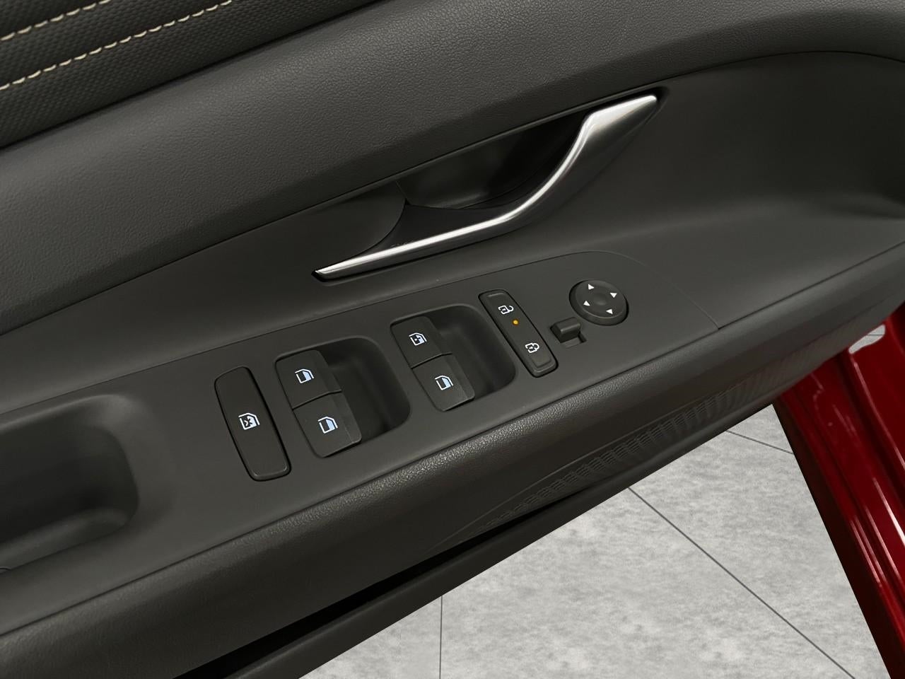 2025 Hyundai ELANTRA SEL Convenience IVT