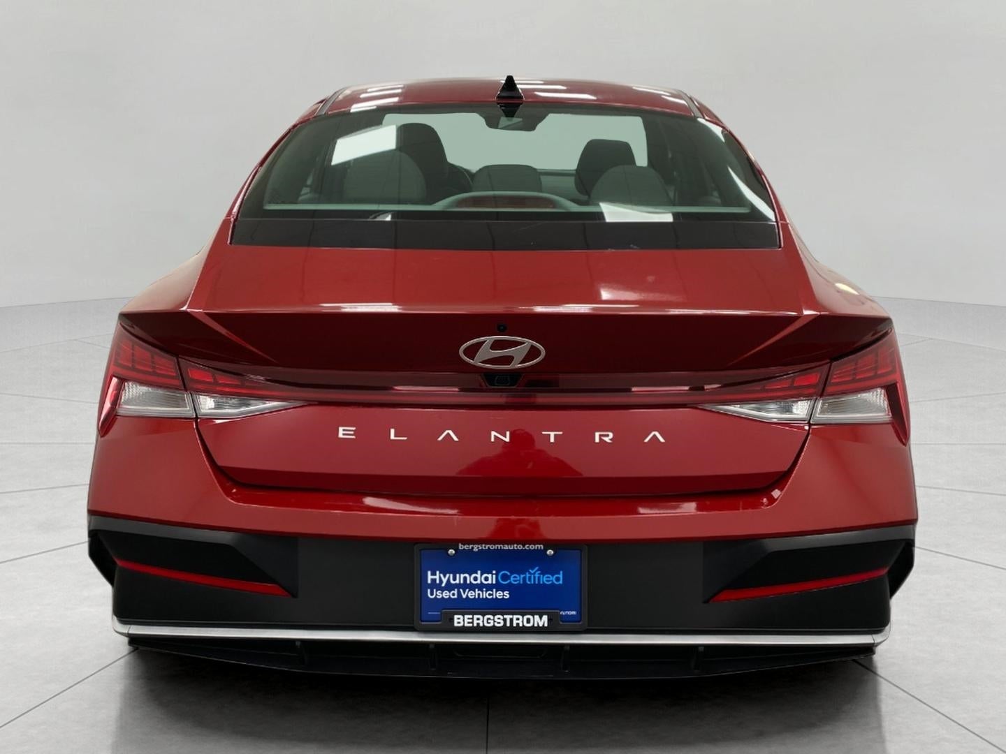 2025 Hyundai ELANTRA SEL Convenience IVT
