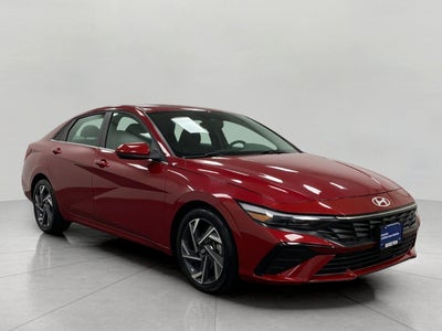2025 Hyundai ELANTRA SEL Convenience IVT