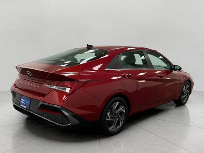 2025 Hyundai ELANTRA SEL Convenience IVT