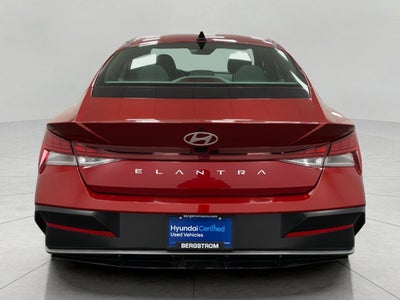 2025 Hyundai ELANTRA SEL Convenience IVT
