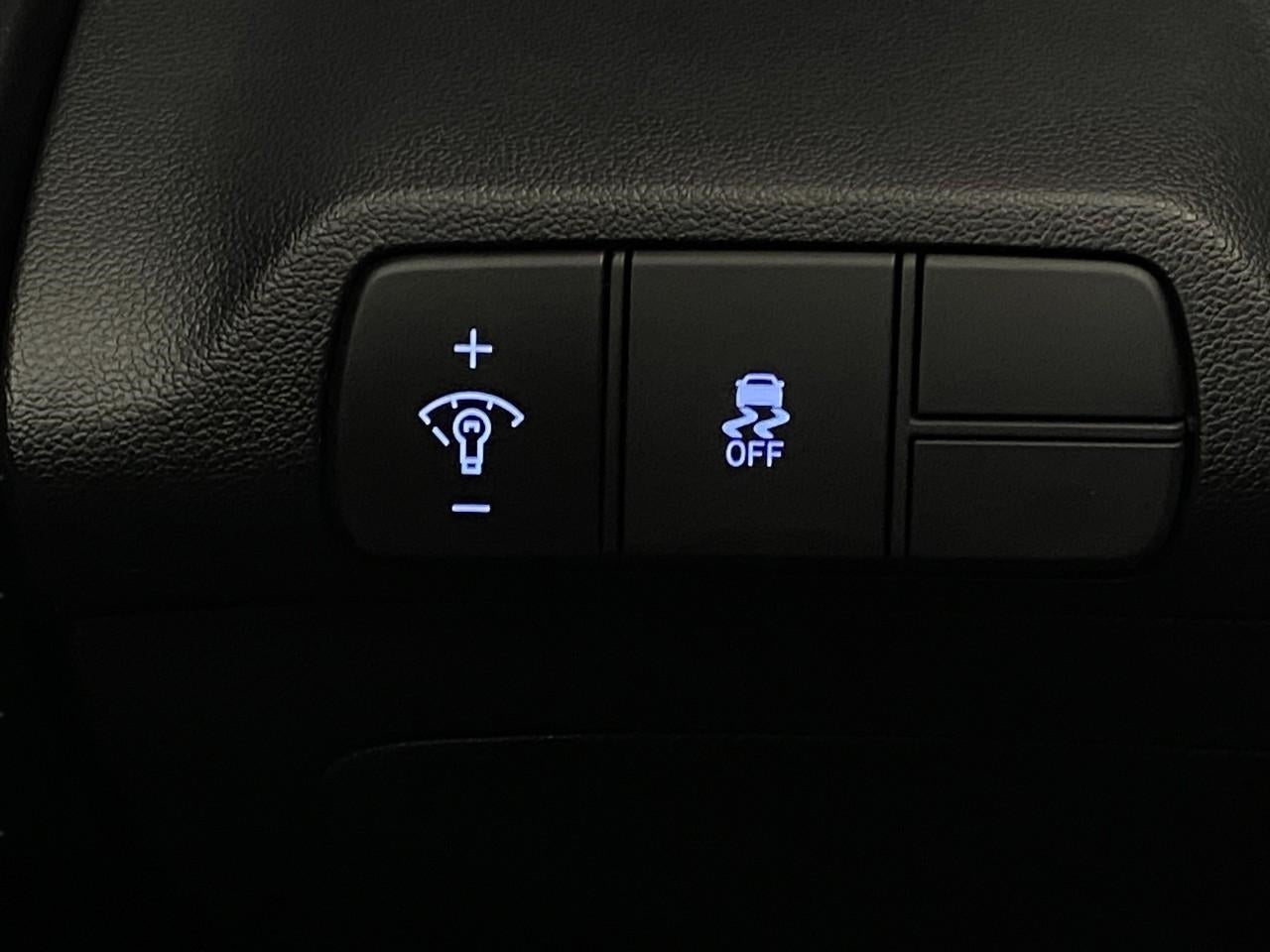 2025 Hyundai ELANTRA SEDAN