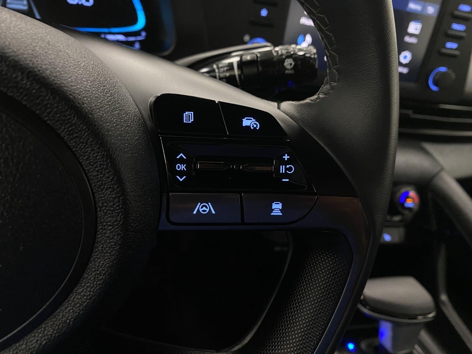 2026 Hyundai ELANTRA SEL Sport Premium Sedan