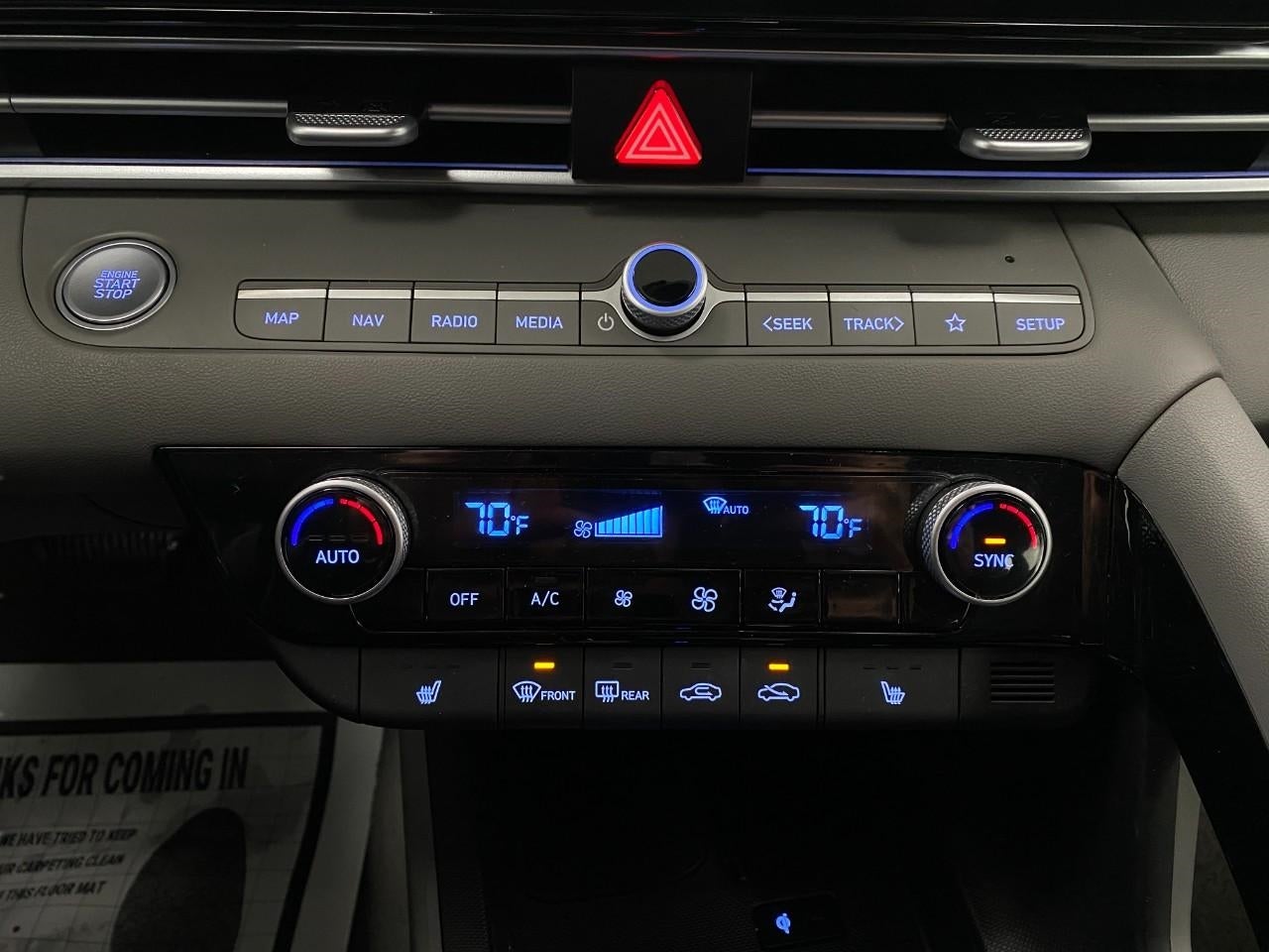 2025 Hyundai ELANTRA SEL Convenience IVT