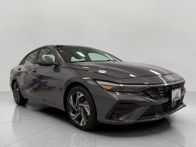 2024 Hyundai ELANTRA SEL IVT