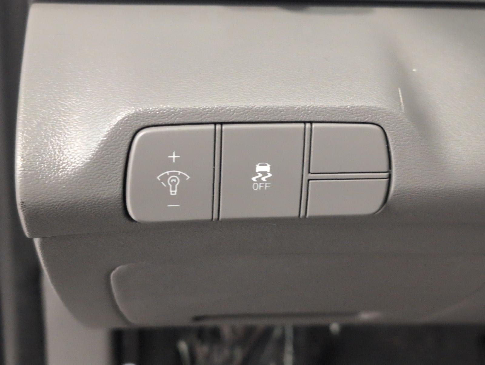 2024 Hyundai ELANTRA SEL IVT