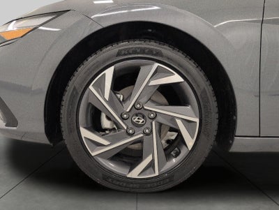 2024 Hyundai ELANTRA SEL IVT