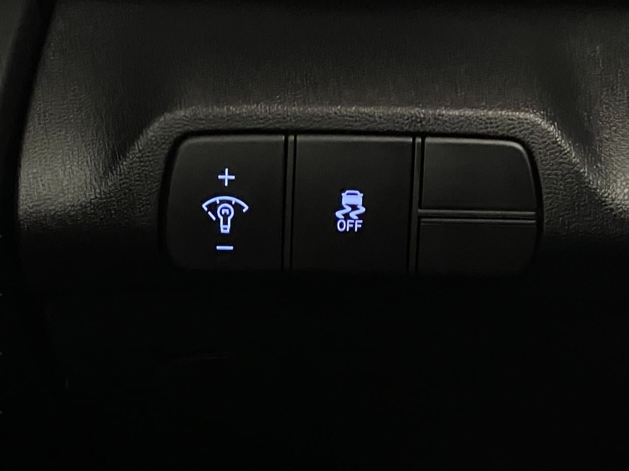 2025 Hyundai ELANTRA SEL Convenience IVT