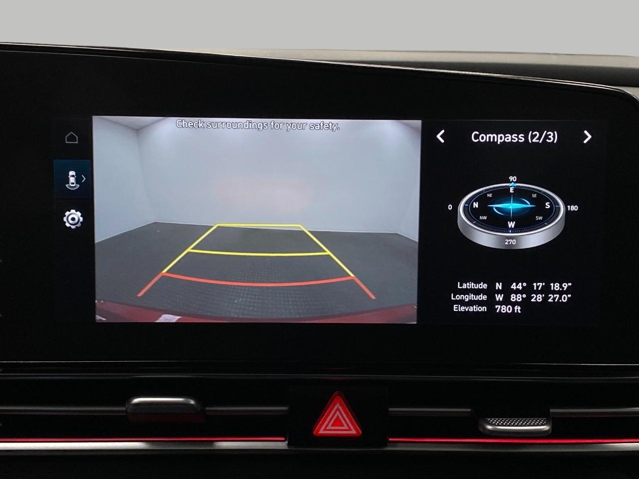 2025 Hyundai ELANTRA SEL Convenience IVT