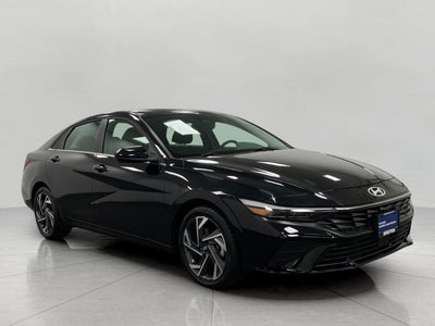 2025 Hyundai ELANTRA SEL Convenience IVT