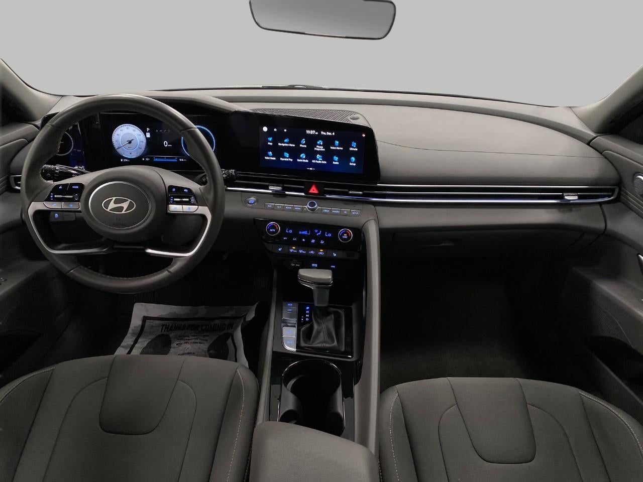 2025 Hyundai ELANTRA SEL Convenience IVT