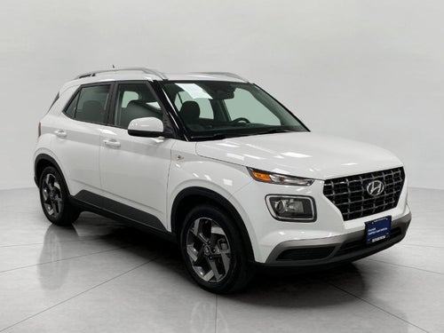 2025 Hyundai VENUE SEL IVT