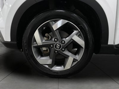 2025 Hyundai VENUE SEL IVT