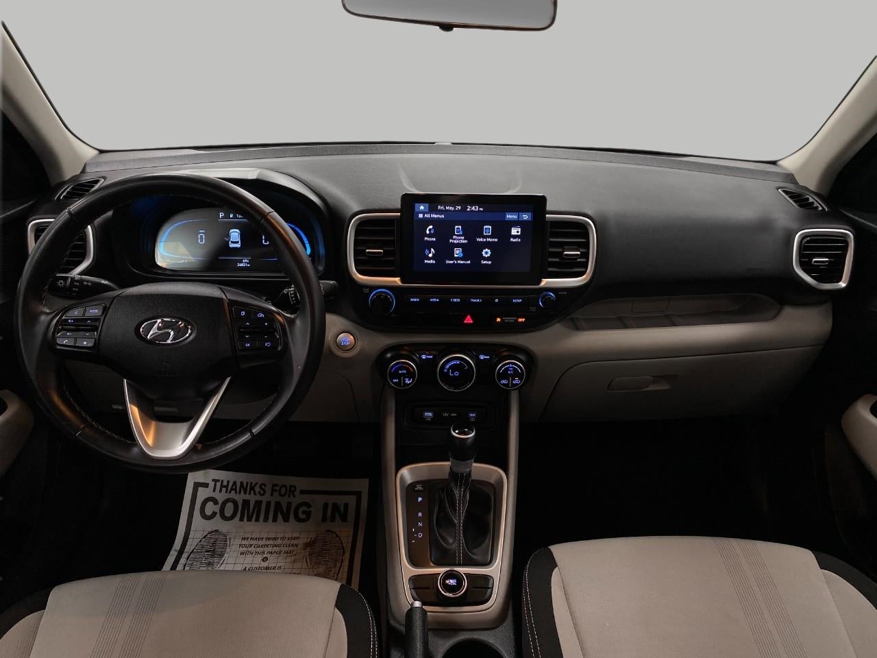 2025 Hyundai VENUE SEL IVT