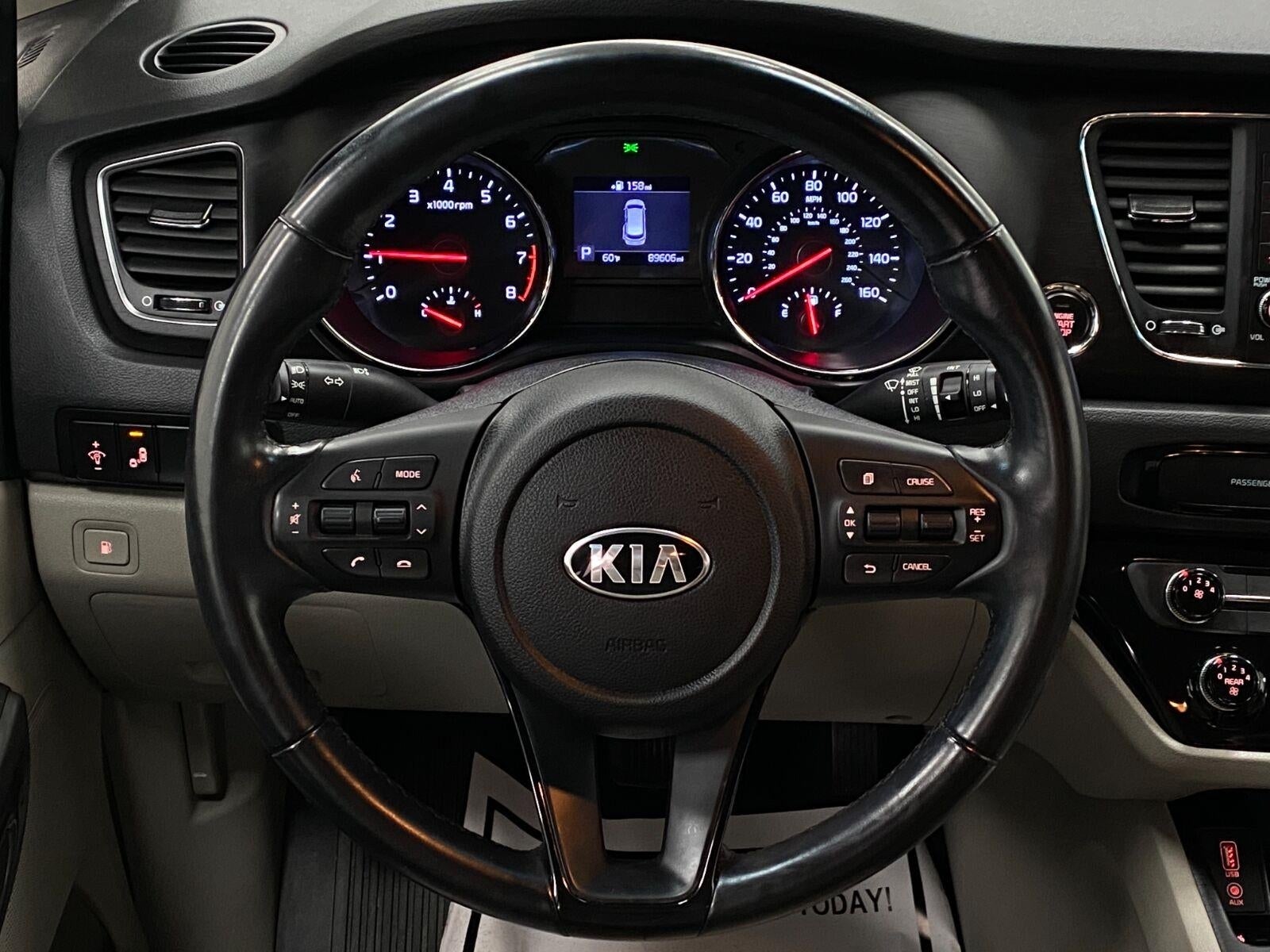 2019 Kia Sedona EX FWD