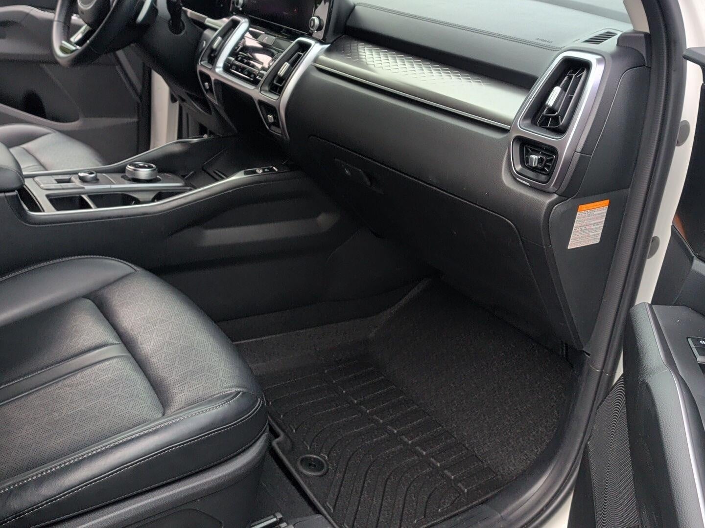 2024 Kia Sorento Hybrid EX AWD