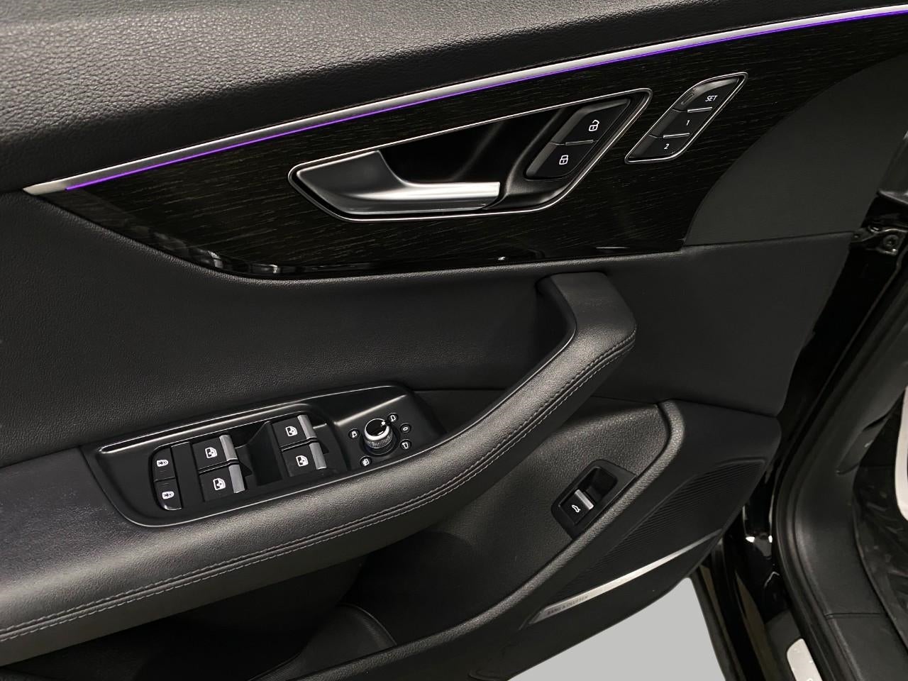 2023 Audi Q7 Prestige 55 TFSI quattro