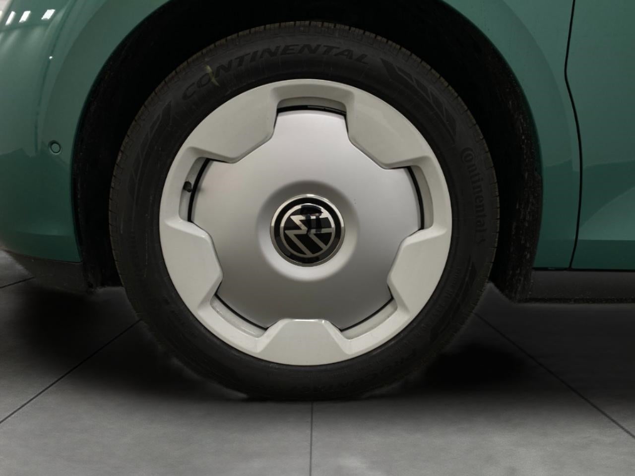 2025 Volkswagen ID. Buzz 1st Edition 4MOTION w/Two-Tone