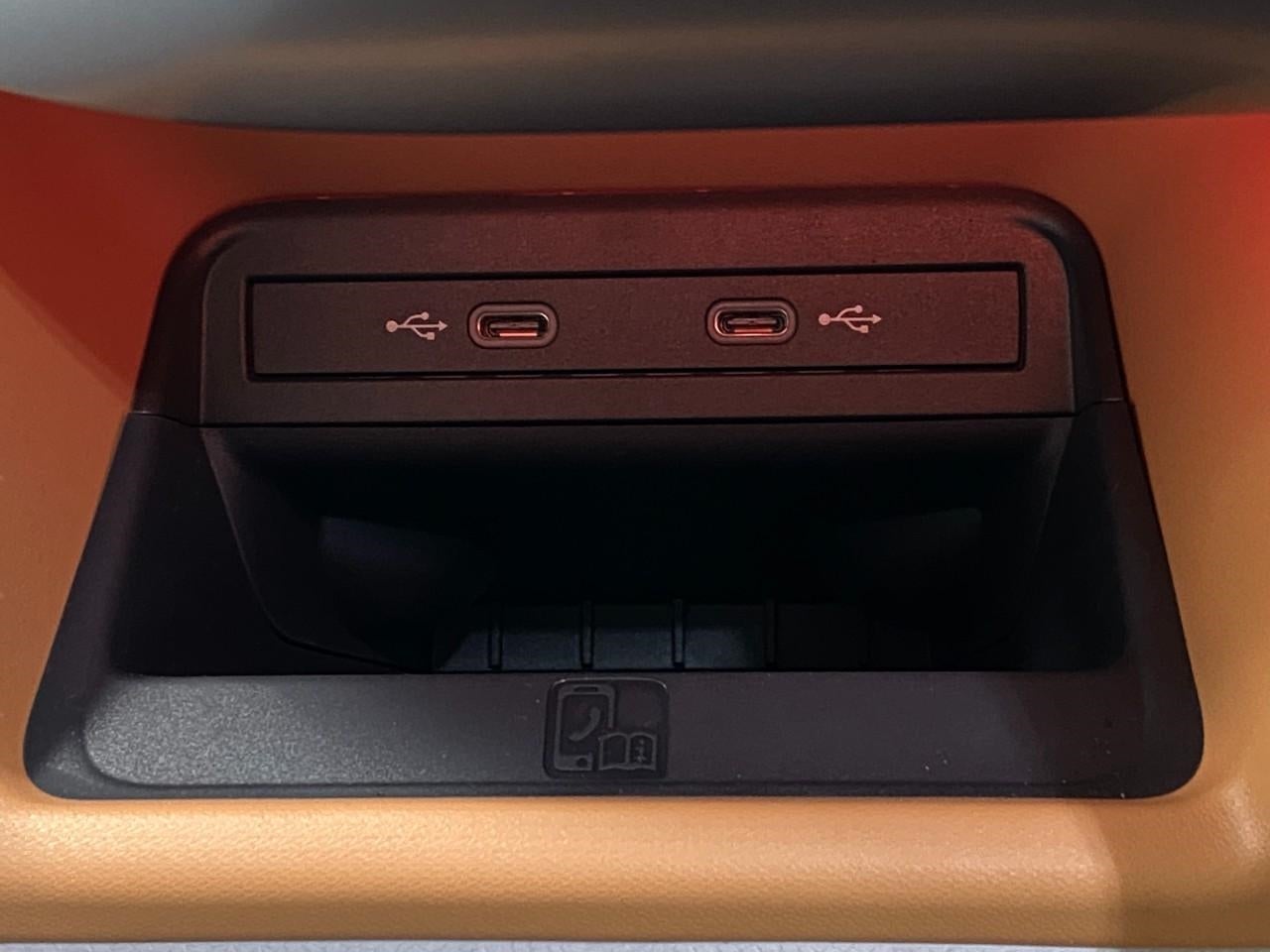 2025 Volkswagen ID. Buzz 1st Edition 4MOTION w/Two-Tone