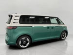 2025 Volkswagen ID. Buzz Pro S Plus 4MOTION w/Two-Tone
