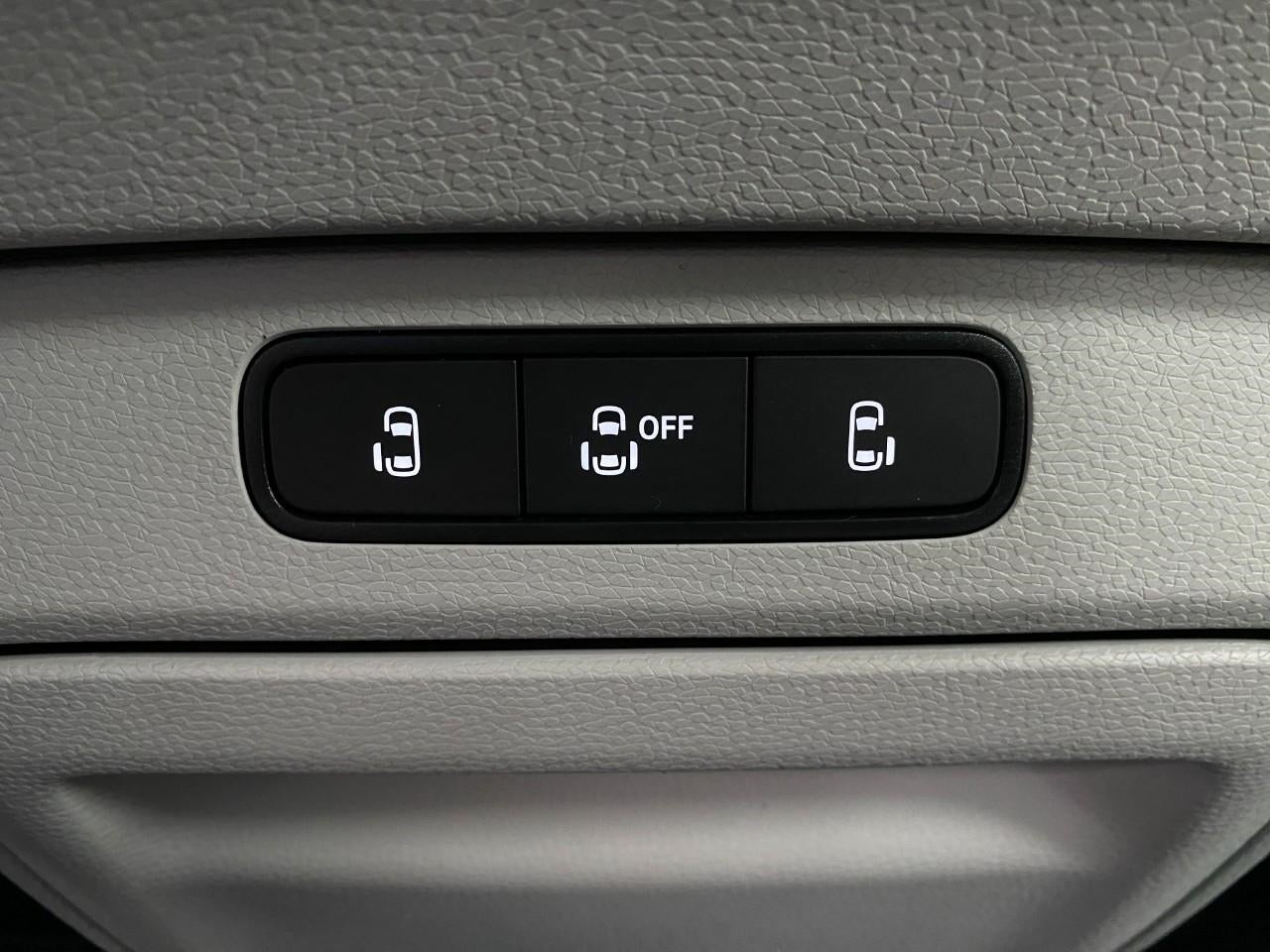 2025 Volkswagen ID. Buzz Pro S Plus 4MOTION w/Two-Tone