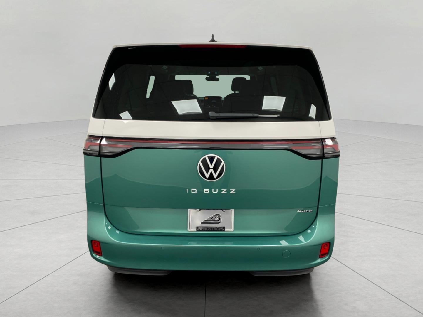 2025 Volkswagen ID. Buzz Pro S Plus 4MOTION w/Two-Tone