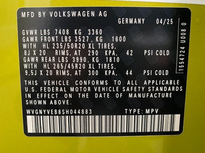 2025 Volkswagen ID. Buzz Pro S Plus 4MOTION w/Two-Tone