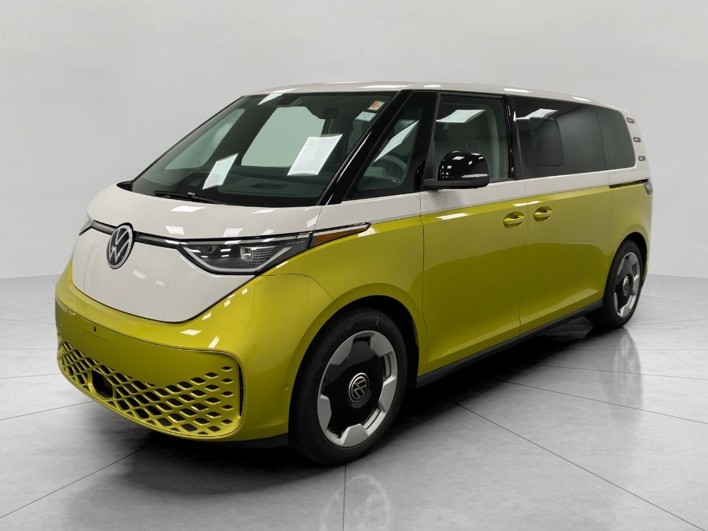 2025 Volkswagen ID. Buzz Pro S Plus 4MOTION w/Two-Tone