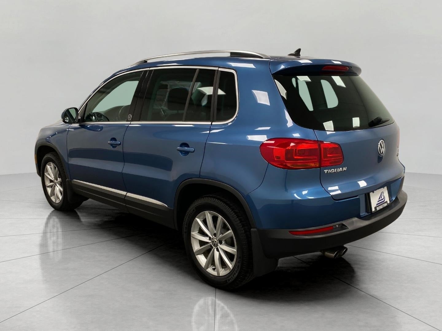 2017 Volkswagen Tiguan 2.0T Wolfsburg Edition 4MOTION