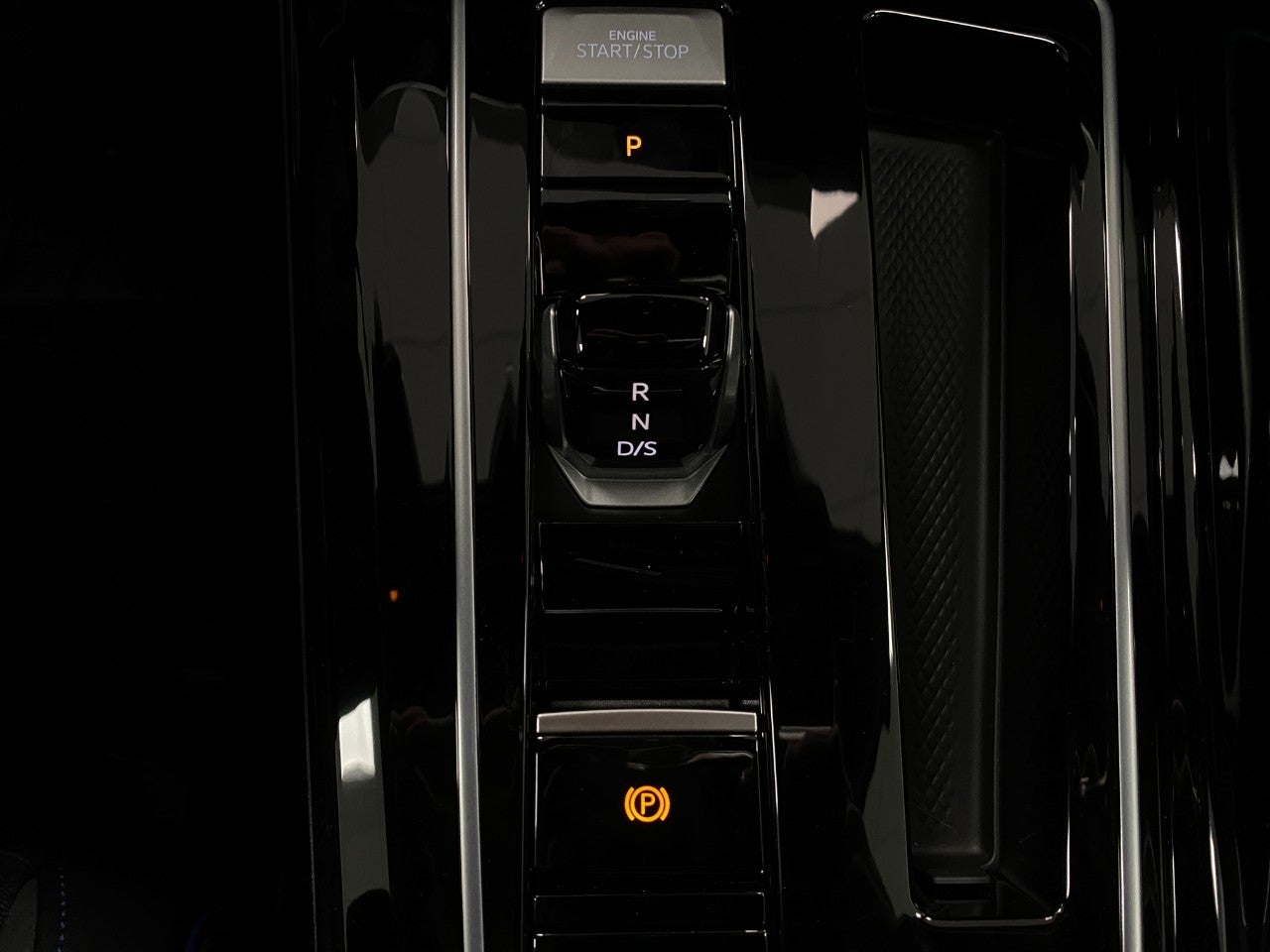 2026 Volkswagen Golf R 2.0T DSG