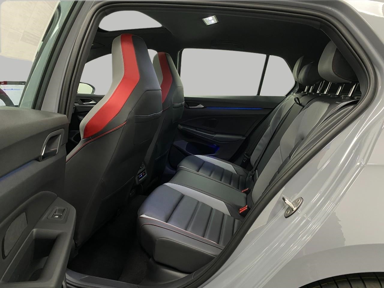 2025 Volkswagen Golf GTI 2.0T Autobahn DSG