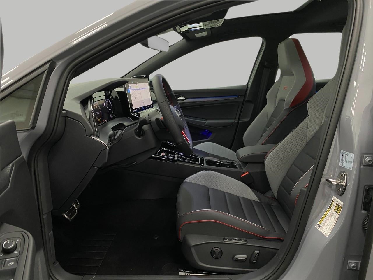 2025 Volkswagen Golf GTI 2.0T Autobahn DSG