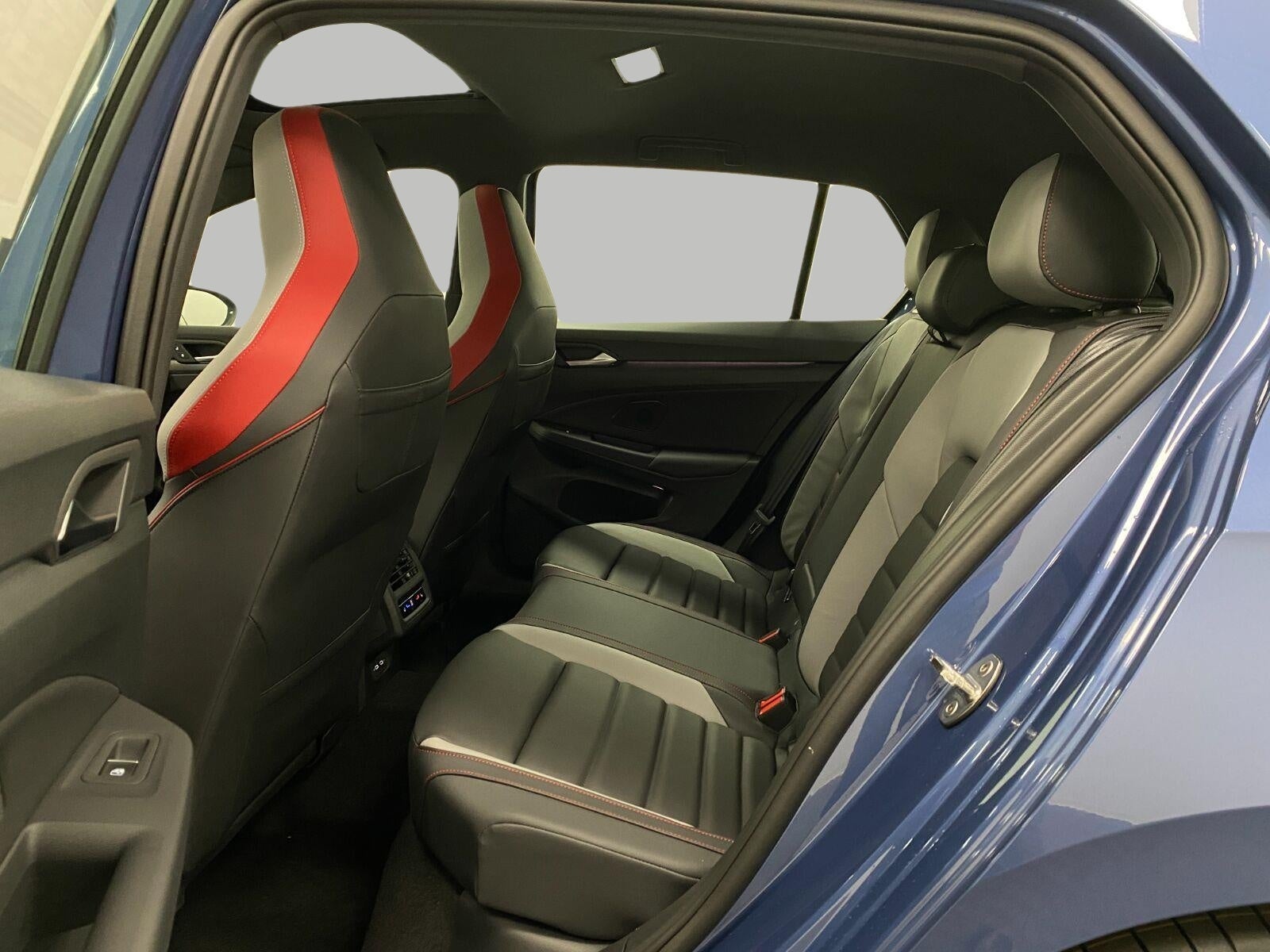 2026 Volkswagen Golf GTI 2.0T Autobahn DSG